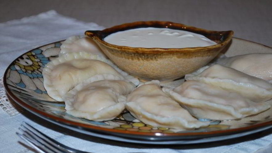 Рецепт вареников с красным творогом