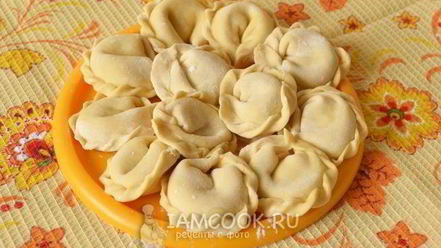 Рецепт вареников с сырой картошкой и сыром