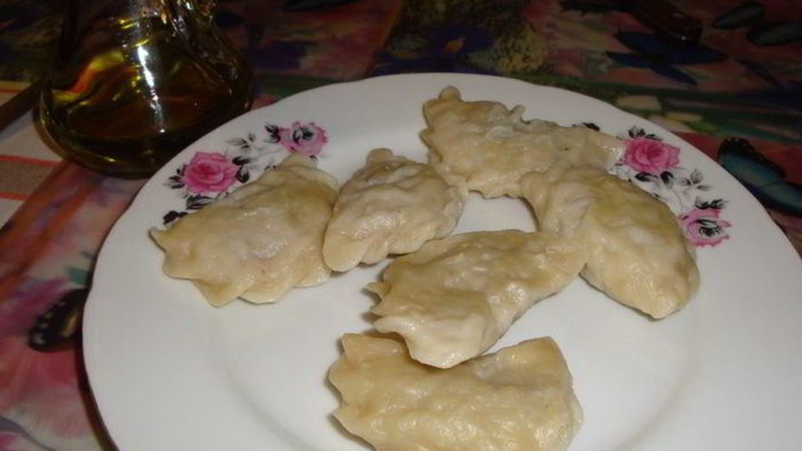 Рецепт вареников с сырой картошкой