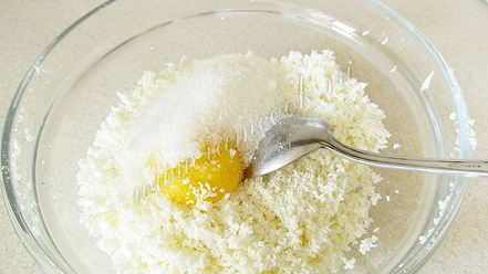 Рецепт вареников с творогом на кефире