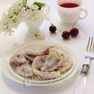 Рецепт Вареников с вишней из теста на воде