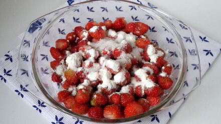 Рецепт вареников творожных с ванильно-тимьяновым соусом