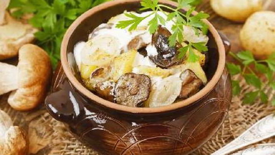 Рецепт традиционного жаркого из картофеля и грибов