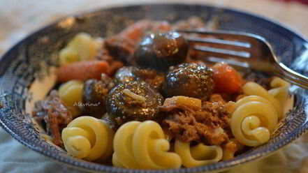 Рецепт жаркого из говядины с грибами