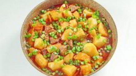 Рецепт жаркого из говядины с зеленым луком