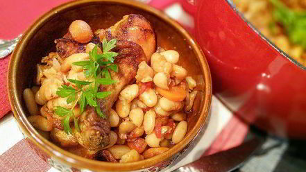 Рецепт жаркого из курицы с фасолью