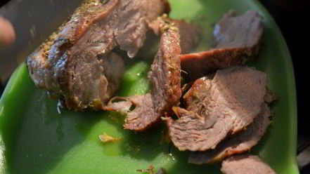 Рецепт жаркого из свинины с чесноком и розмарином