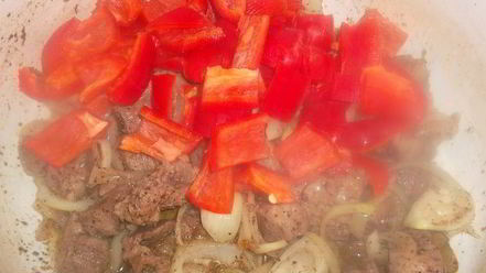 Рецепт жаркого с грибами по-домашнему