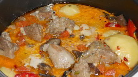 Рецепт жаркого с грибами в мультиварке