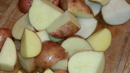 Рецепт жаркого с индюшкой и маслятами