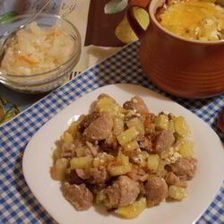 Рецепт Жаркого со свининой и опятами