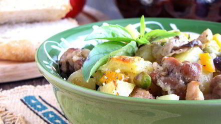 Рецепт жаркого в горшочках с белыми грибами и свининой