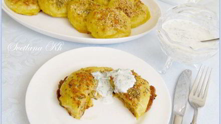 Рецепт картофельных зраз с капустой, запеченные в духовке