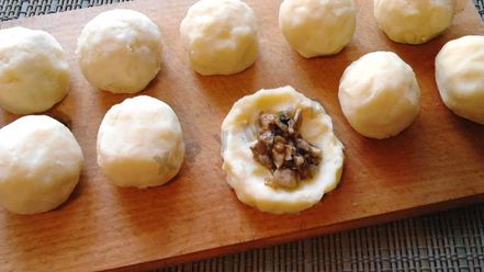 Рецепт картофельных зраз в духовке с грибами