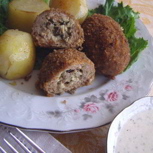 Рецепт Куриных зраз с грибами под сметанно-сливочным соусом