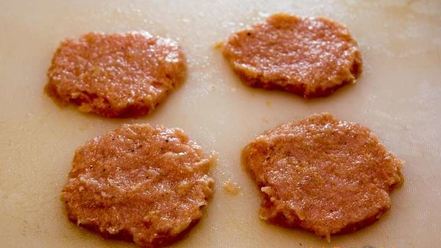 Рецепт куриных зраз с грибами