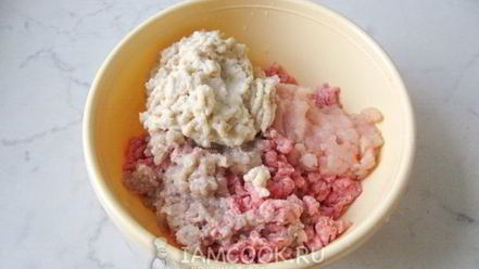 Рецепт мясных зраз с грибами