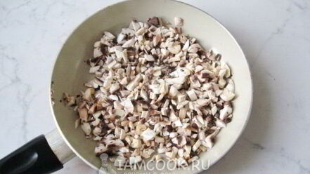 Рецепт мясных зраз с грибами