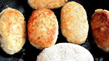 Рецепт зраз куриных с сухофруктами под апельсиновым соусом