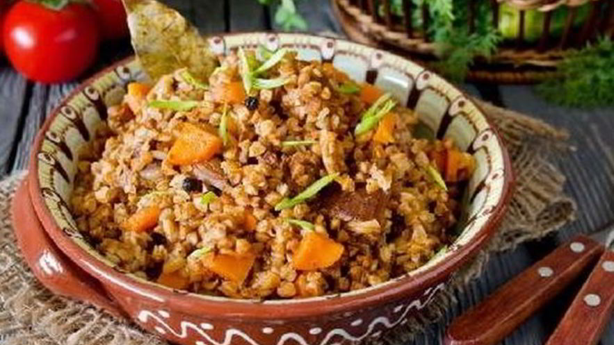 Рецепт гречки по-купечески томленная со свининой