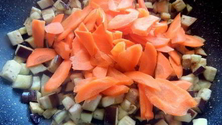 Рецепт гречки с баклажаном и морковкой