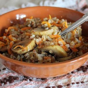 Рецепт Гречки с грибами и морковью