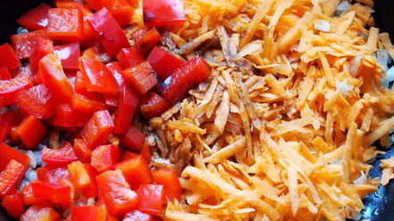 Рецепт гречки с грибами и овощами в духовке