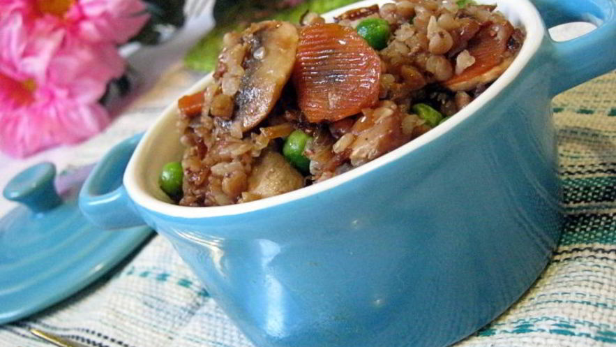 Рецепт гречки с грибами и овощами