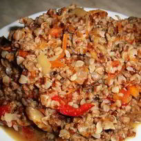 Рецепт Гречки с мясным фаршем и томатами