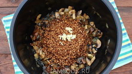 Рецепт гречки с шампиньонами в мультиварке