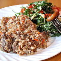 Гречка с тушенкой и грибами