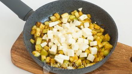 Рецепт гречневой каши с кабачками и адыгейским сыром