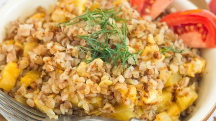 Рецепт гречневой каши с кабачками и адыгейским сыром