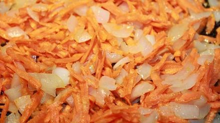 Рецепт гречневой каши с мясом и грибами в духовке