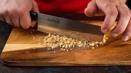 Рецепт гречневой каши с орехами и медом