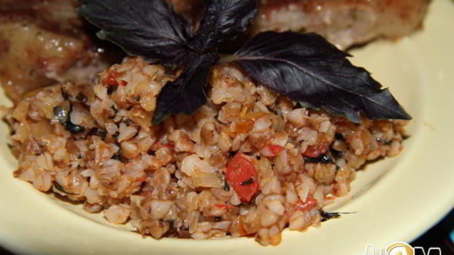 Рецепт гречневой каши с томатами по-итальянски