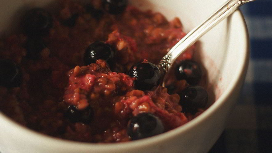 Рецепт сезонной гречневой каши для середины лета