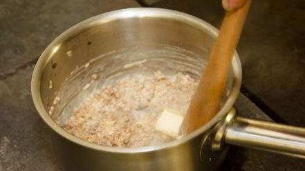 Рецепт сливочной гречки с говяжьим языком