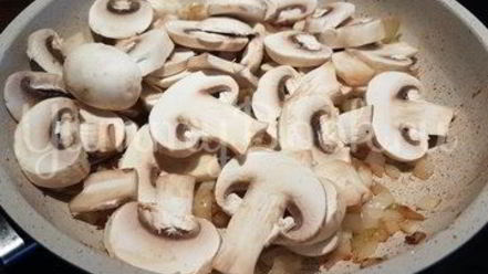 Рецепт кукурузной каши с курицей и грибами