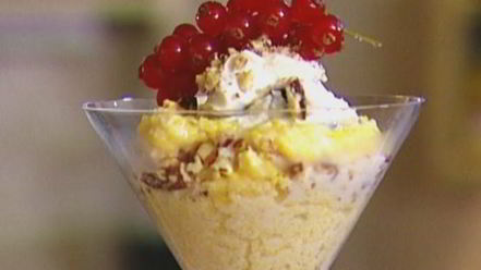 Рецепт кукурузной каши с маскарпоне, голубикой и орехами пекан