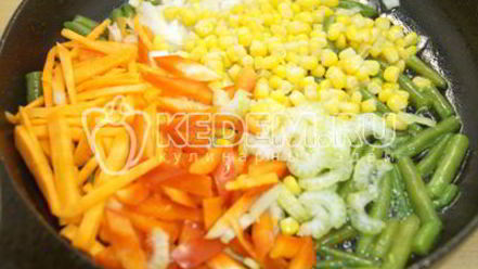 Рецепт кукурузной поленты с овощами