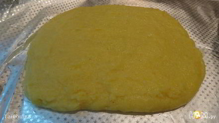 Рецепт пикантной поленты с копченными колбасками