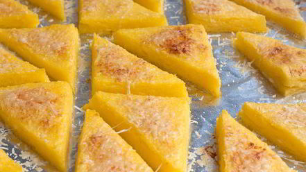 Рецепт запеченной поленты с пармезаном