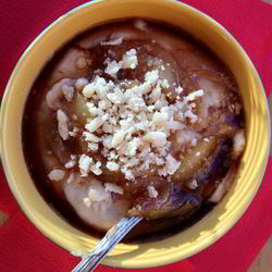 Рецепт Грушевой манной каши с крошкой марципана и грушей в сиропе