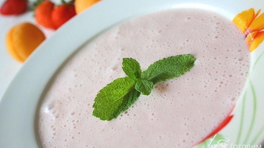 Рецепт клубничной манной каши