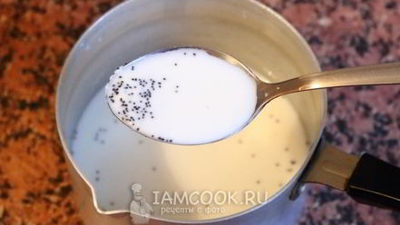 Рецепт манной каши на молоке с маком