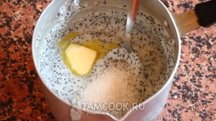 Рецепт манной каши на молоке с маком