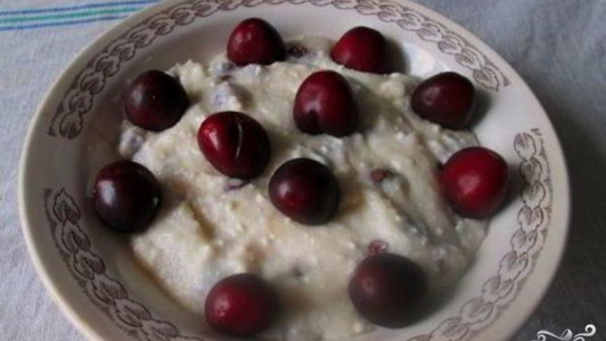 Рецепт манной каши с изюмом