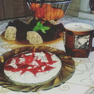 Рецепт Манной каши с малиновым вареньем