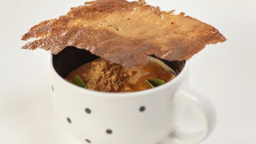 Рецепт манной каши с соленой карамелью